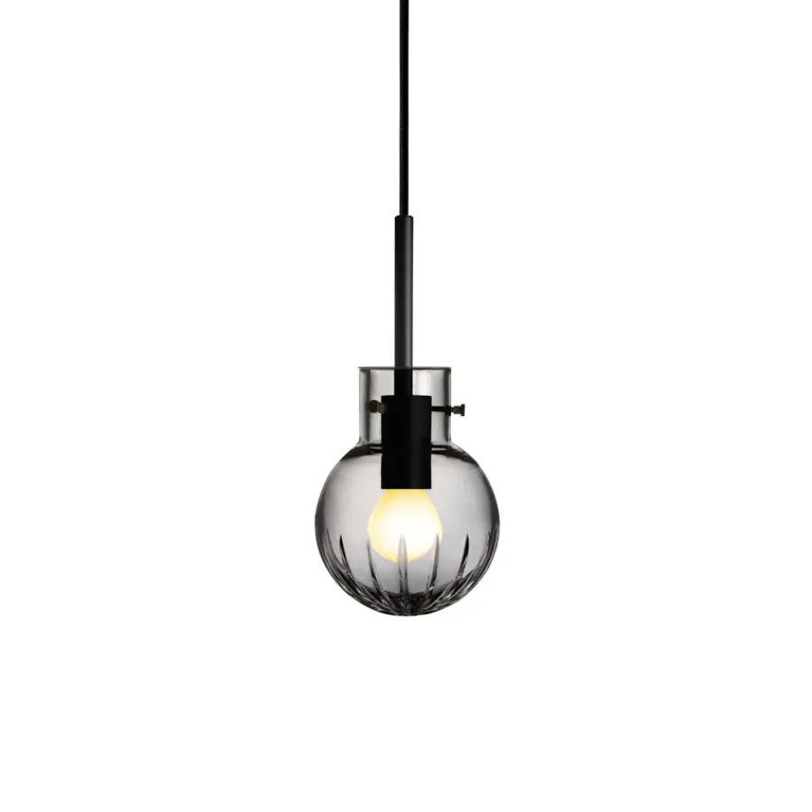 HADELAND GLASSVERK Krystallkule Taklampe Stor Stjerne Røkgrå