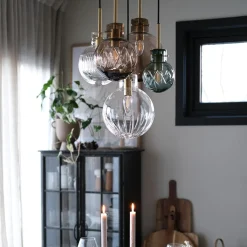 HADELAND GLASSVERK Krystallkule Taklampe