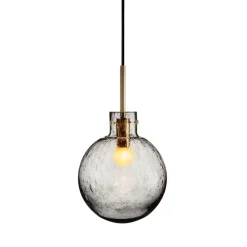HADELAND GLASSVERK Krystallkule Taklampe Soda Røkgrå