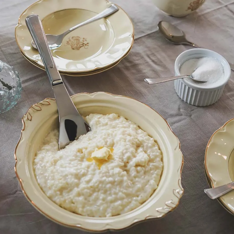 HARDANGER BESTIKK Ramona Grøtsett