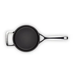 LE CREUSET Toughened Kasserolle m/lokk 1,9L Non-Stick Aluminium