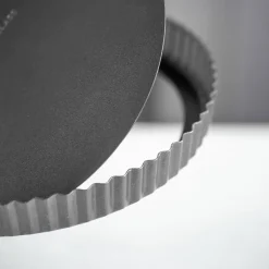 Lifetime Brands Europe ltd Masterclass Paiform 25cm m/Løs Bunn Non-Stick