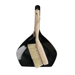 Lifetime Brands Europe ltd Natural Elements Kost og Feiebrett Bøk