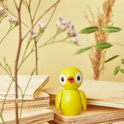 SPRING COPENHAGEN Youthful Yellow fuglefigur i tre